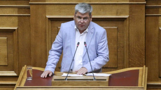 Χουσεΐν Ζεϊμπέκ (Βουλευτής ΣΥΡΙΖΑ) μέσα στην Βουλή: «Η Τουρκία είναι κοσμικό κράτος, σε αντίθεση με την Ελλάδα»