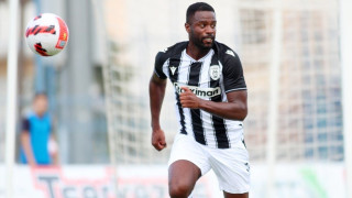 Σε ρυθμούς... μετακόμισης ο Βαρέλα - Η φωτογραφία με τις κούτες