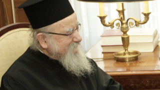 Έντονη αντίδραση της ΠΟΕΔΗΝ για την άμεση διασωλήνωση του μητροπολίτη Κοσμά