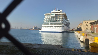 Ένας Βίκινγκ στο λιμάνι της Θεσσαλονίκης! ﻿ ﻿