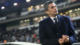 Ενώ ο κόουτς πιστεύει πως θα το γυρίσει «άκρα του τάφου σιωπή»... στα «ρετιρέ»﻿