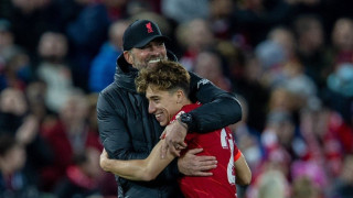 Με Τσιμίκα το χριστουγεννιάτικο βίντεο της Λίβερπουλ