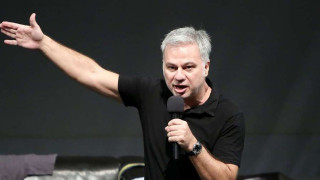 Χριστόφορος Ζαραλίκος: Θα πάρει συνέντευξη από τον Αλέξη Τσίπρα;