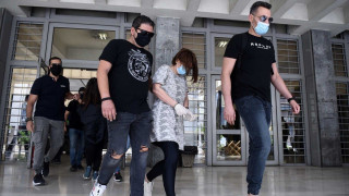 Θεσσαλονίκη: Υπόθεση δολοφονίας 49χρονου – Αλληλοκατηγορούνται μητέρα και κόρη