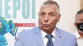 «Εφυγε» ο Γιώργος Τράγκας, έχασε τη μάχη με τον κορωνοϊό