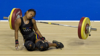 Σοκ με αρσιβαρίστρια στη Βενεζουέλα (vds) 