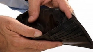 Το άδειο πορτοφόλι και ο Κατσικάς