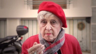 «Μόνο στο σεξ λέμε ναι» - «Έγραψε» πάλι η Θεοπούλα