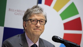 Μπιλ Γκέιτς: Η νέα του εκτίμηση για το τέλος της πανδημίας λόγω της Όμικρον
