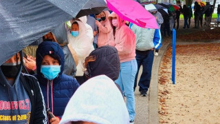 Η μετάλλαξη Όμικρον, ο ταχύτερος εξαπλούμενος ιός στην ιστορία