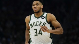 Γιάννης Αντετοκούνμπο: Νέο deal με το WhatsApp της Meta