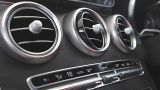 Πως το κλιματιστικό του αυτοκινήτου επηρεάζει τη μετάλλαξη όμικρον