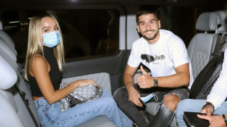 Ο Τσόλακ σε ρόλο... καθαριστή αυτοκινήτου