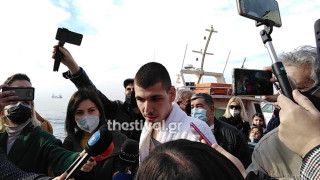 19αχρονος φοιτητής έπιασε τον Τίμιο Σταύρο στη Θεσσαλονίκη