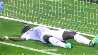 Κατέρρευσε εν ώρα αγώνα ο Ουσμάν Κουλιμπαλί που αγωνιζόταν στον Παναθηναϊκό