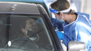 Χιούστον: «Ο γιος ήταν θετικός και η μητέρα του τον έβαλε στο πορτ μπαγκάζ»