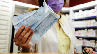 FDA: Γιατί τα self test δεν πρέπει να γίνονται στο λαιμό αντί για τη μύτη