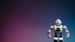 Optimus: Το ρομπότ του Elon Musk θα κάνει σύντομα τα ψώνια μας