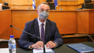 Σταϊκούρας: Ανοιχτό το ενδεχόμενο να μονιμοποιηθεί το «πάγωμα» της εισφοράς αλληλεγγύης