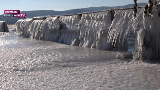 Εντυπωσιακές εικόνες από τα παγωμένα νερά της λίμνης Δοϊράνης