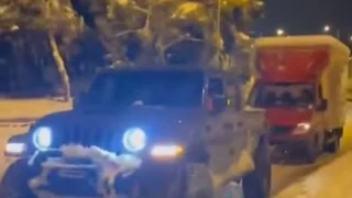 Ο Μπουρούσης βοήθησε τους εγκλωβισμένους, ρυμουλκώντας αυτοκίνητα