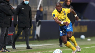 Γαλλικά ΜΜΕ: Παίκτης του Άρη ο Σαλέμ Εμπακατά για τα επόμενα 2,5 χρόνια