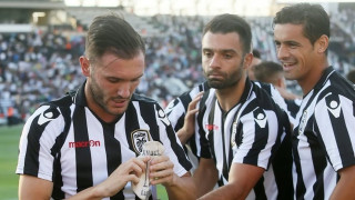 Tι μήνυμα στέλνει ο πανηγυρισμός του Λούκας;