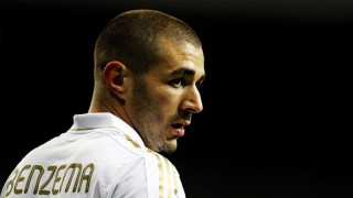 Με νέο αμόρε κυκλοφορεί ο Μπενζεμά (Vid)