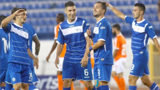 Με 20 παίκτες και «ντόπες» Σπανού στη Στοκχόλμη