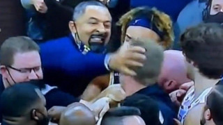 Σύρραξη και ξύλο ανάμεσα σε δύο προπονητές για ένα... τάιμ άουτ