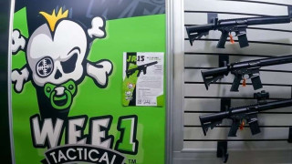 Σάλος στις ΗΠΑ για το ημιαυτόματο τουφέκι ειδικά σχεδιασμένο για παιδιά