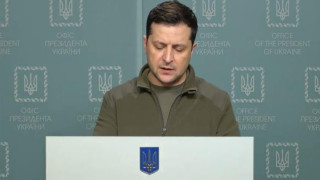 Πόλεμος Ουκρανία - Ζελένσκι: «Κανείς δεν πολεμάει στο πλευρό μας»