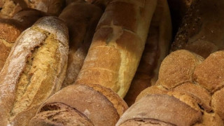 Η ουκρανική κρίση βάζει «φωτιά» στην τιμή του ψωμιού