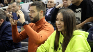 Ουκρανία: Φωτογραφία της εγκυμονούσας γυναίκας του Σάκχοφ στο καταφύγιο