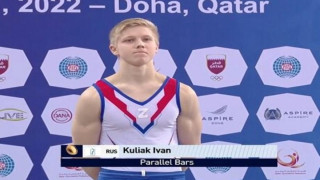 Ρώσος γυμναστής ανέβηκε στο βάθρο με το γράμμα Ζ στο στήθος