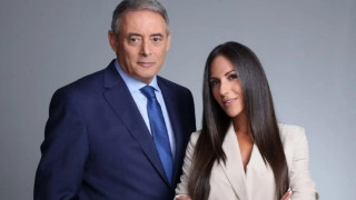 Βούλγαρη σε Χασαπόπουλο: «Πολλά ξέρεις για όσους κάνουν σεξ στο αεροπλάνο»