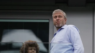 «Πράσινο φως» για την πώληση της Τσέλσι με όρο για Αμπράμοβιτς