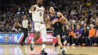 Διέλυσαν τους Λέικερς οι Σανς παρά τους 31 του Λεμπρόν