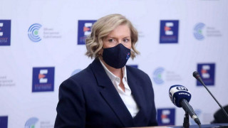 Κορωνοϊός - Γκάγκα: «Έρχεται τον Οκτώβριο το επικαιροποιημένο εμβόλιο»