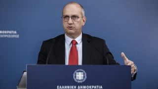 Ο νέος υπουργός στέλνει στα σκουπίδια το μητρώο του Λευτέρη Αυγενάκη