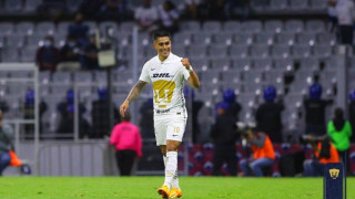 ΓΚΟΛΑΡΑ στο Μεξικό με.... διπλό τακουνάκι!