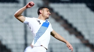 Γιώργος Γιακουμάκης: Ανακοινώθηκε με... αεροπειρατεία