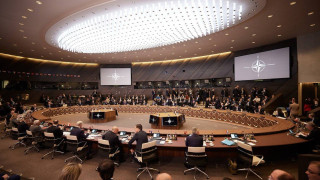 Σύνοδος κορυφής ΕΕ: Συμφωνία με ΗΠΑ για φυσικό αέριο - Δραματικά μηνύματα Μακρόν-Ζελένσκι