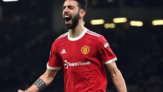 Μάντσεστερ Γιουνάιτεντ: Ανανέωσε ο Μπρούνο Φερνάντες