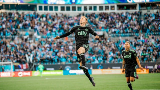 Έξω φρενών οι Πολωνοί με τον Σφιντέρσκι: Δήλωσε τραυματίας, αλλά έπαιξε με την Σάρλοτ