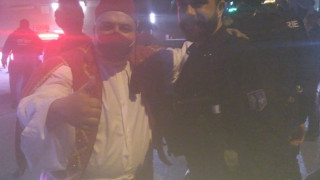 Έλληνας οπαδός του ΠΑΟΚ ντυμένος τσολιάς στο «Βελοντρόμ»