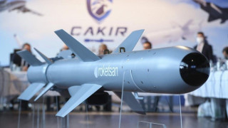Η Τουρκία παρουσίασε τον πύραυλο «ÇAKIR» – Τον δείχνουν να χτυπά την Χίο