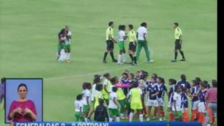 Ξύλο και των γονέων σε ματς γυναικείου πρωταθλήματος (video)