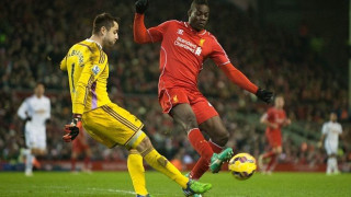 Δείτε τα... απίστευτα παπούτσια του Μπαλοτέλι (pics)