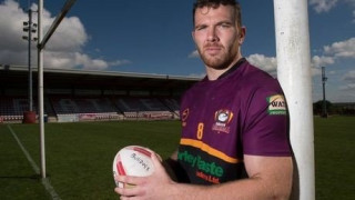 Παίκτης ράγκμπι (παντρεμένος με δύο παιδιά) παραδέχτηκε ότι είναι ομοφυλόφιλος!